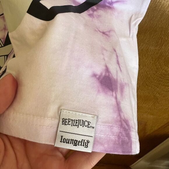 Loungefly Beetleguise T-shirt Unisex - Picture 5 of 8